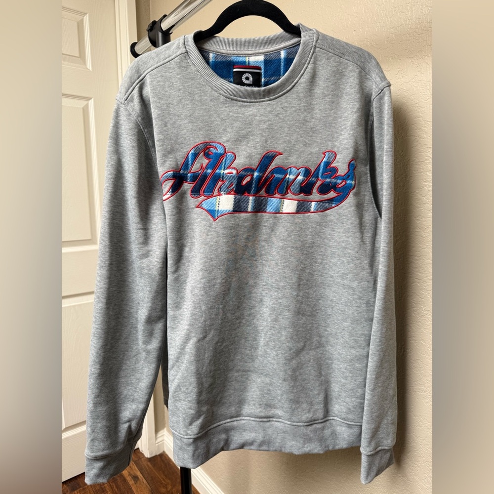 Akademiks Jeanius Level Products Grey Sweatshirt Blue Plaid Logo Mens XL